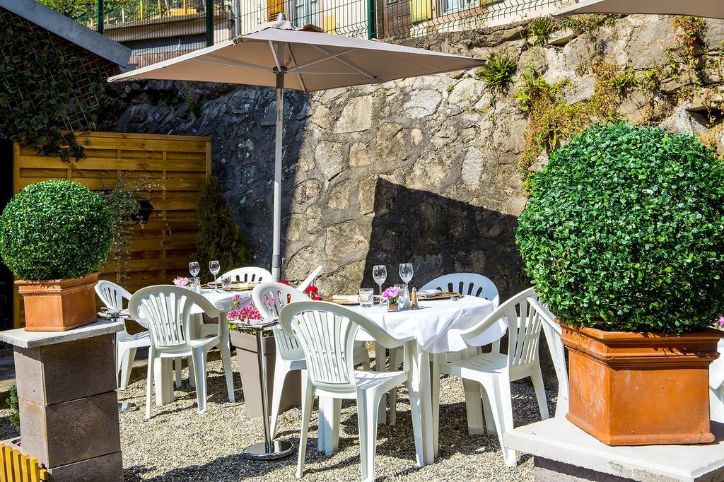 Logis Hotel Restaurant La Tete Des Faux Le Bonhomme Bagian luar foto